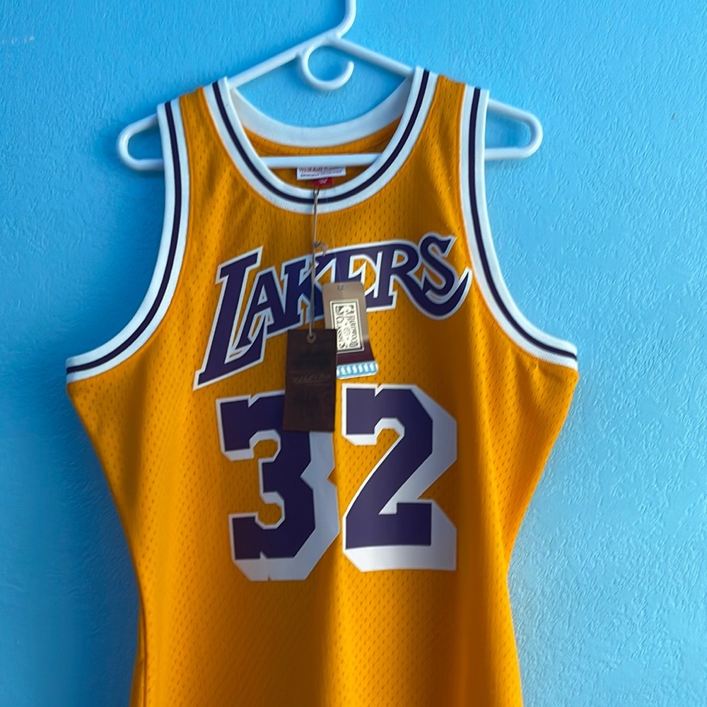 Magic Johnson Home 1984-85 Jersey